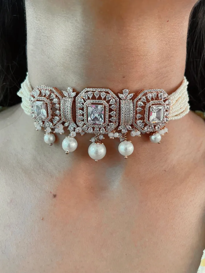 PRERTO ECOMMERCE PRIVATE LIMITED Earrings Shazia Rose Gold Diamond Set Earrings Necklace PRERTO ECOMMERCE PRIVATE LIMITED Earrings Shazia Rose Gold Diamond Set Earrings Necklace