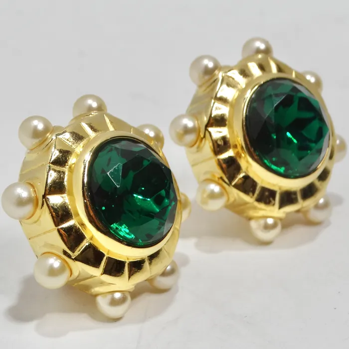 Sandra Miller Burrows 1980s Gold Tone Green Gem Pearl Clip On Earrings Vintage by Misty Earrings