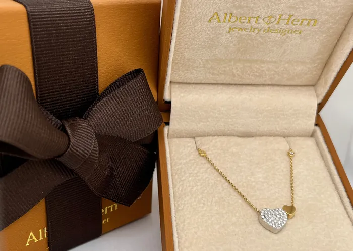 Albert Hern Necklaces Necklace 18kt Gold Heart with Diamonds