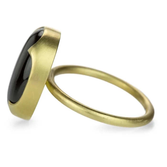 Brown Star Sapphire Oval Ring Gabriella Kiss Rings Brown Star Sapphire Oval Ring Gabriella Kiss Rings